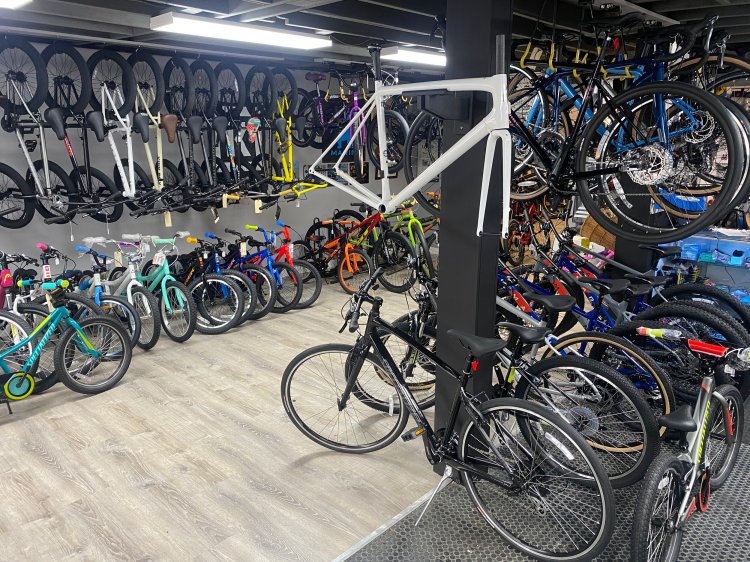 If you’re tired of sleeping on sagging springs or memory foam that no longer seems up to par, it’s time for a new mattress. Www Bennettsbikes Com