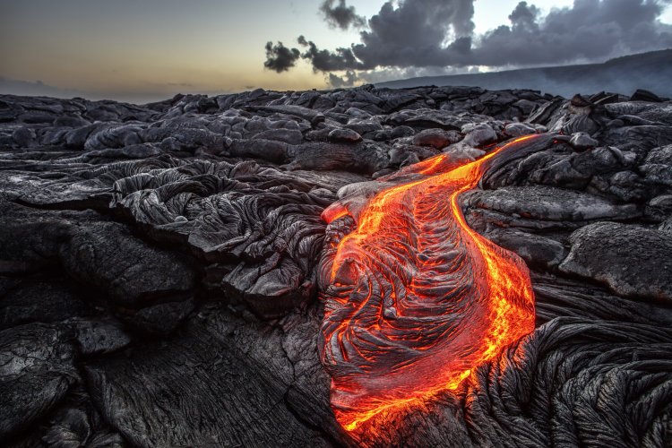 Including a volcano tour, a black sand beach, a kona coffee tour and iconic big island waterfalls! Volcanoes And Lava Flows On The Big Island Of Hawaii Big Island Helicopter Tours Volcano Helicopter Tour