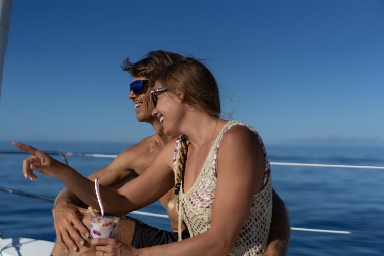 Offering one of the most diverse natural landscapes in the world, kona, hawaii,. Hawaii Sail Charters Kona Sailing Tours Sunset Sail Snorkeling Adventures Our Boat