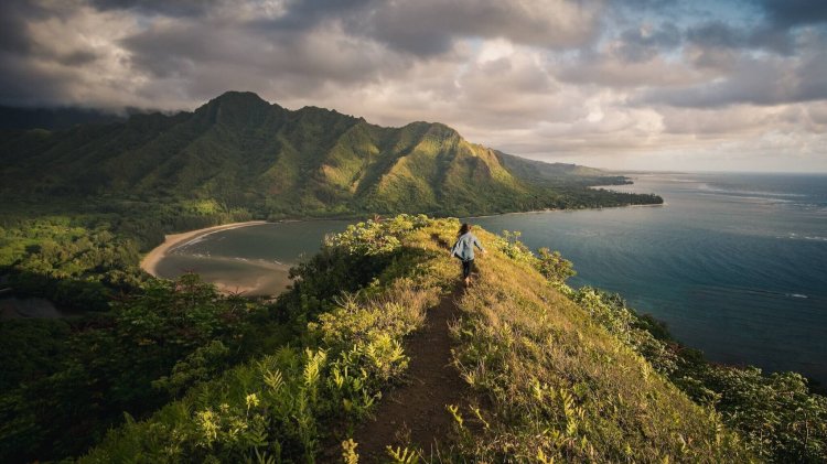 Air & room packages starting from $1,369. Hawaiian Island Hopping The Best Tips For Travel Between Islands
