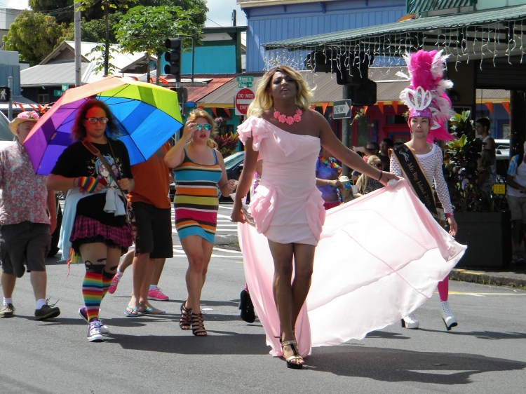 Learn about the 10 best beaches on hawaii island (also known as the big island), including where they are located, why they are special, what to see and do at each one, and tips for visiting. All Hawaii News Legislature Bans Gay Conversion Therapy Conference Committees Advance Sunscreen And Pesticide Bans New Money For Homeless Housing Pot Sales To Tourists Land Board Rejects Shangri La Plan More News